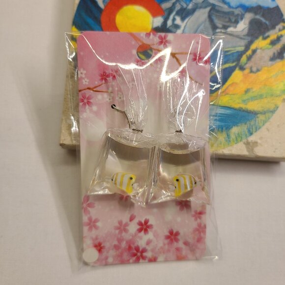 CARNIVAL BUTTERFLY FISH IN A BAG EARRINGS - Picture 2 of 2
